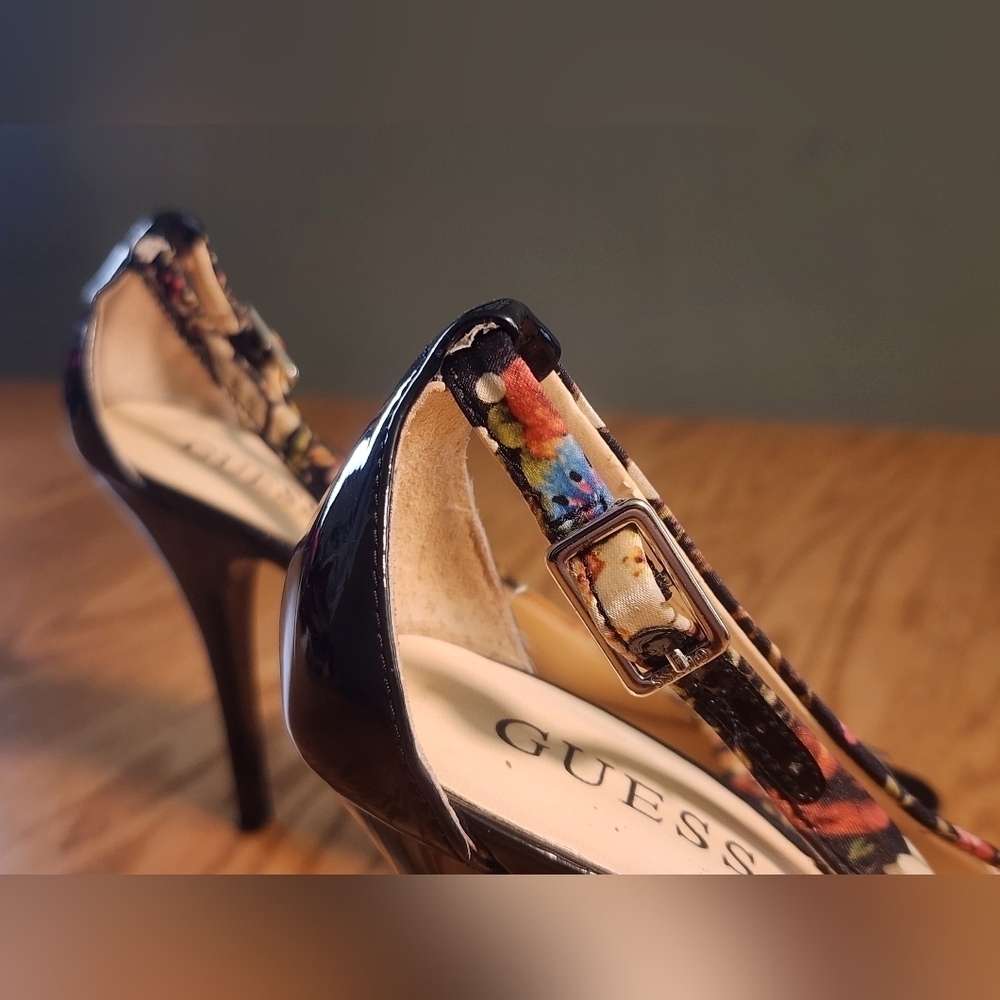 GUESS Hondo 2 Black Floral Open Toe Platform Heels 8.5 - Picture 4 of 12